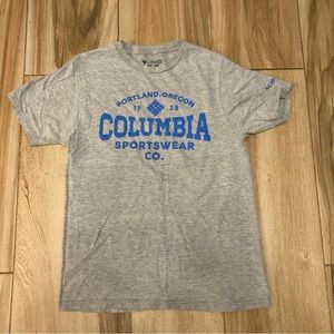 Columbia Grey Tee